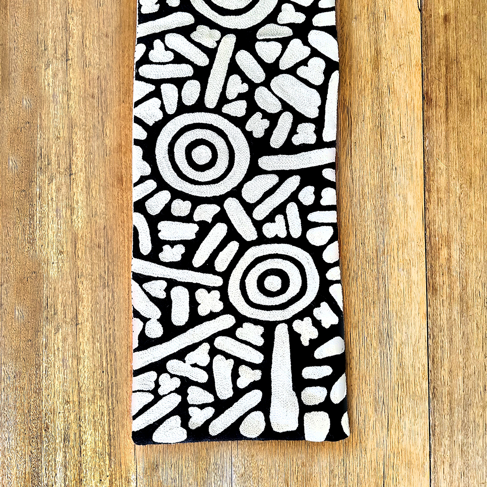 Table Runner - Wool Chainstitch - 1x4ft (30x120cm)-AGR606