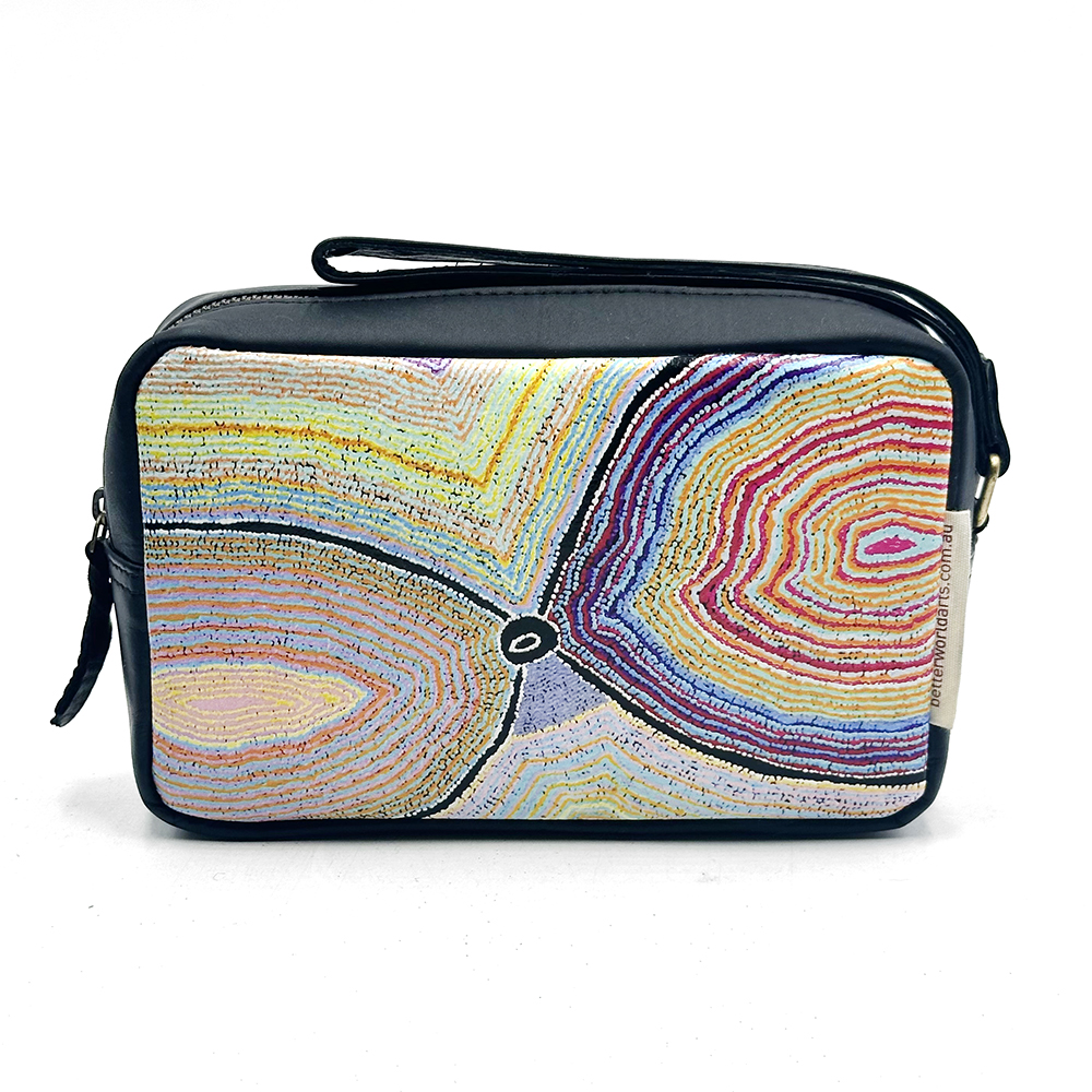Printed Toiletry Bag Leather - 18 x 10.5 x 6cm-LWA624