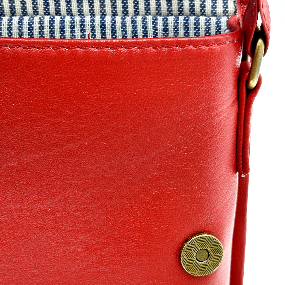 Embroidered Shoulder Bag - 17x21x3cm-MAB665