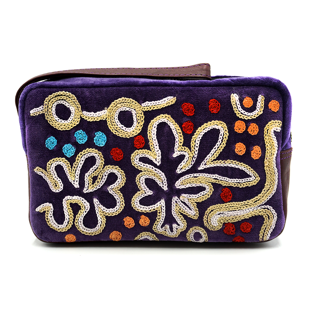 Velvet Toiletry Bag - 18 x 10.5x 6 cm-PST604