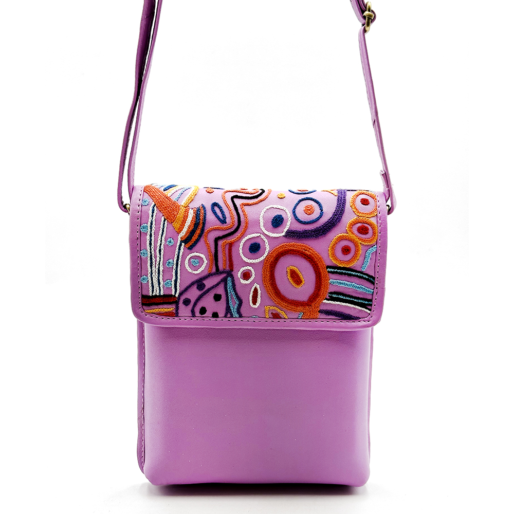 Embroidered Shoulder Bag - 17x21x3cm-AAD777