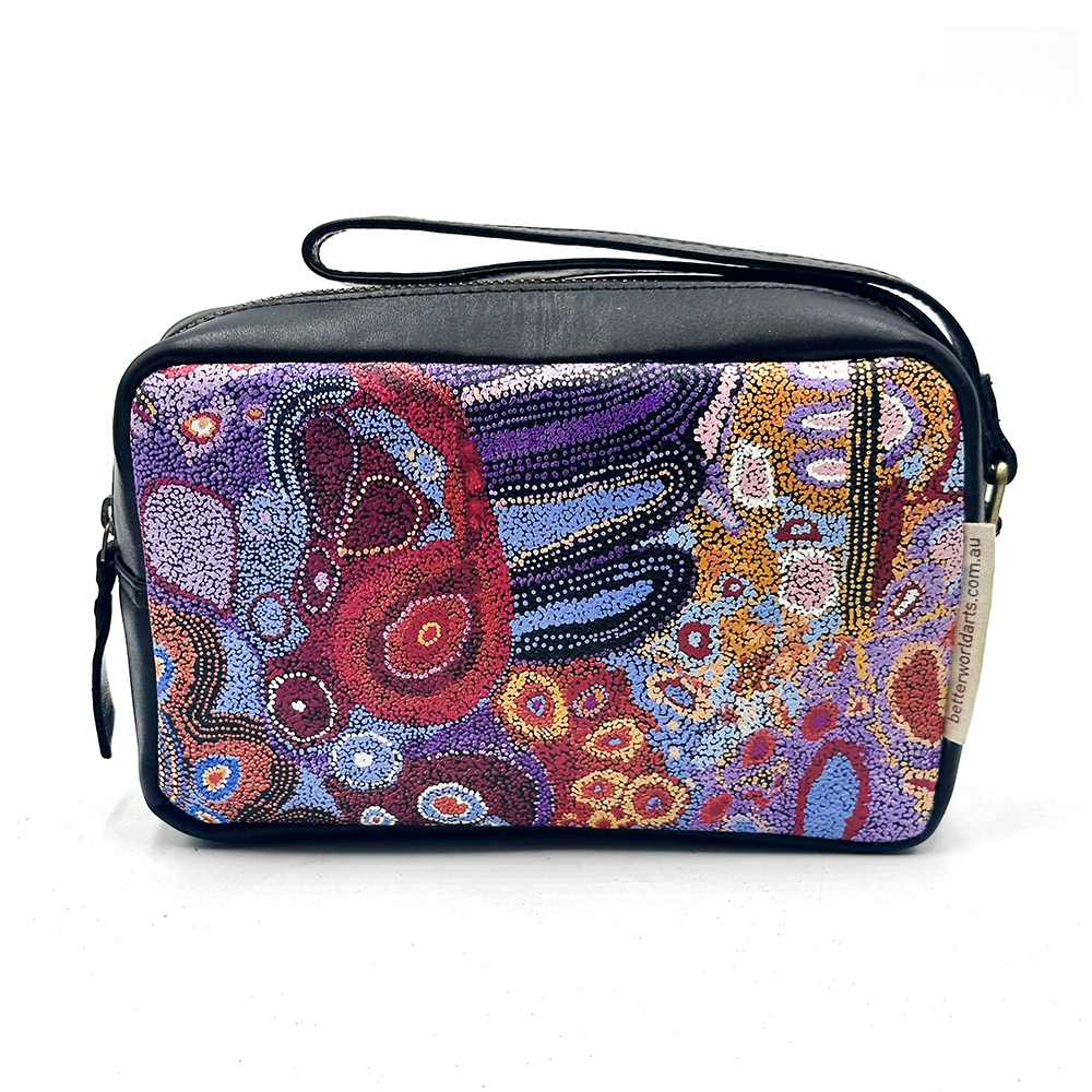 Printed Toiletry Bag Leather - 18 x 10.5 x 6cm-AAD777