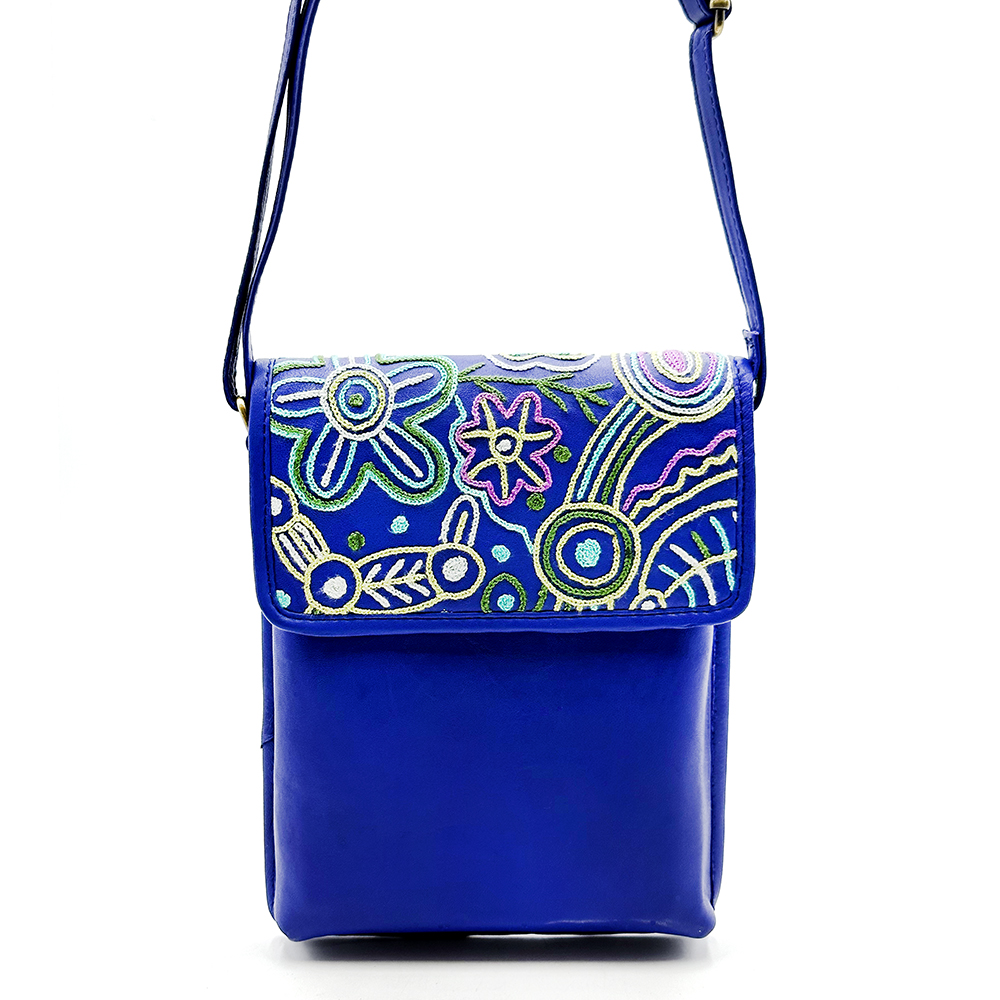 Embroidered Shoulder Bag - 17x21x3cm-CVA748