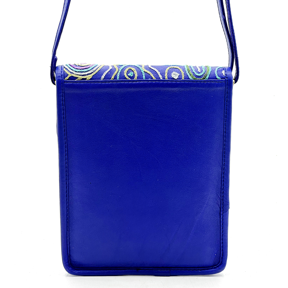 Embroidered Shoulder Bag - 17x21x3cm-CVA748