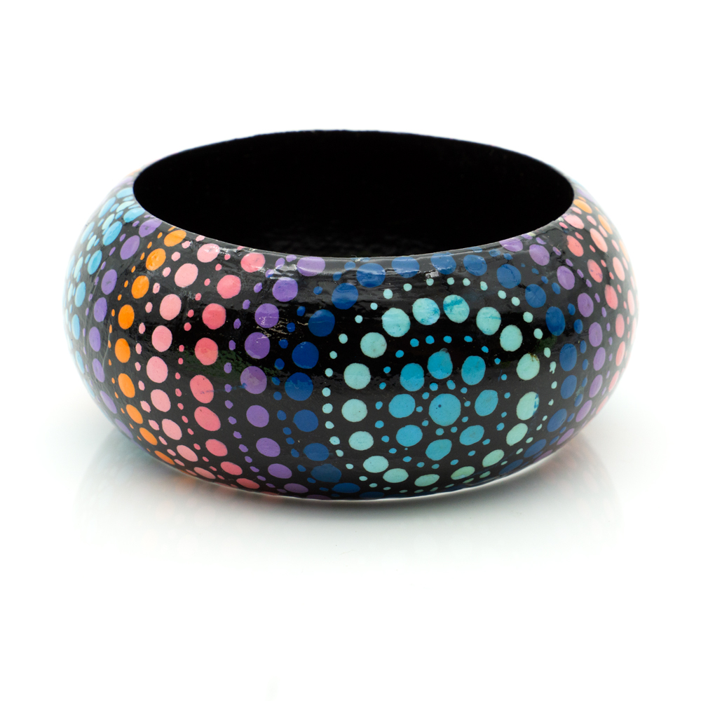 Bangle- Diam :61/71 cm, Width: 4cm-OWI711