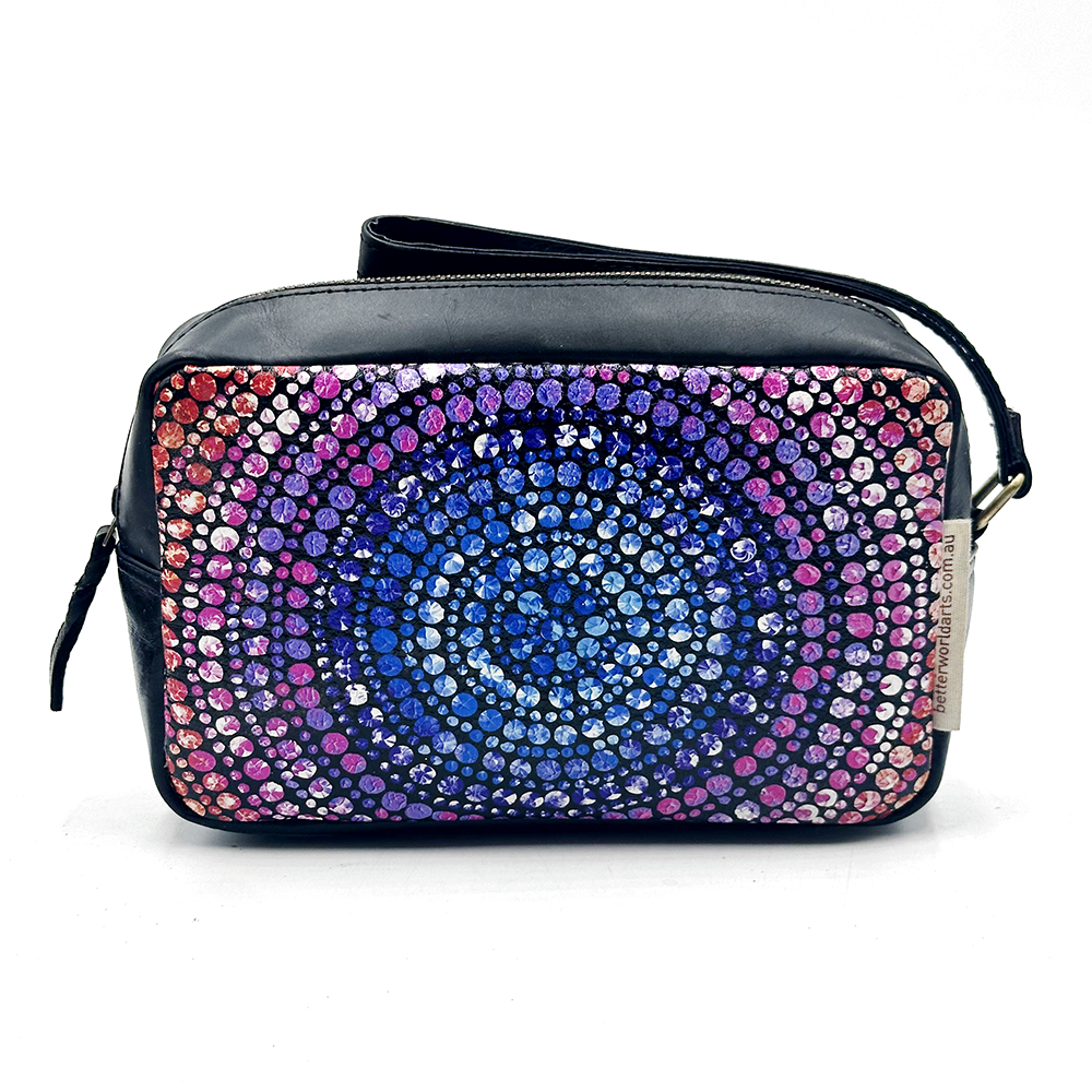 Printed Toiletry Bag Leather - 18 x 10.5 x 6cm-OWI711
