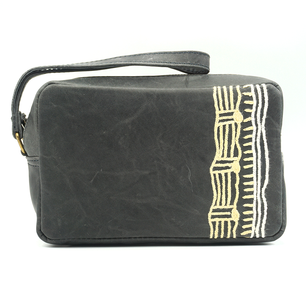 Embroidered Toiletry Bag - 18 x 10.5 x 6cm-LMI803