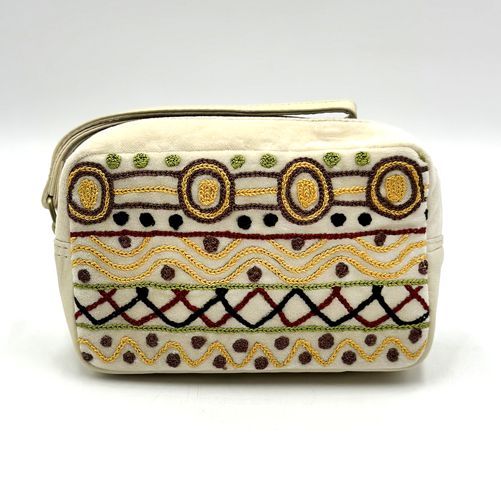 Velvet Toiletry Bag - 18 x 10.5x 6 cm-JPA145