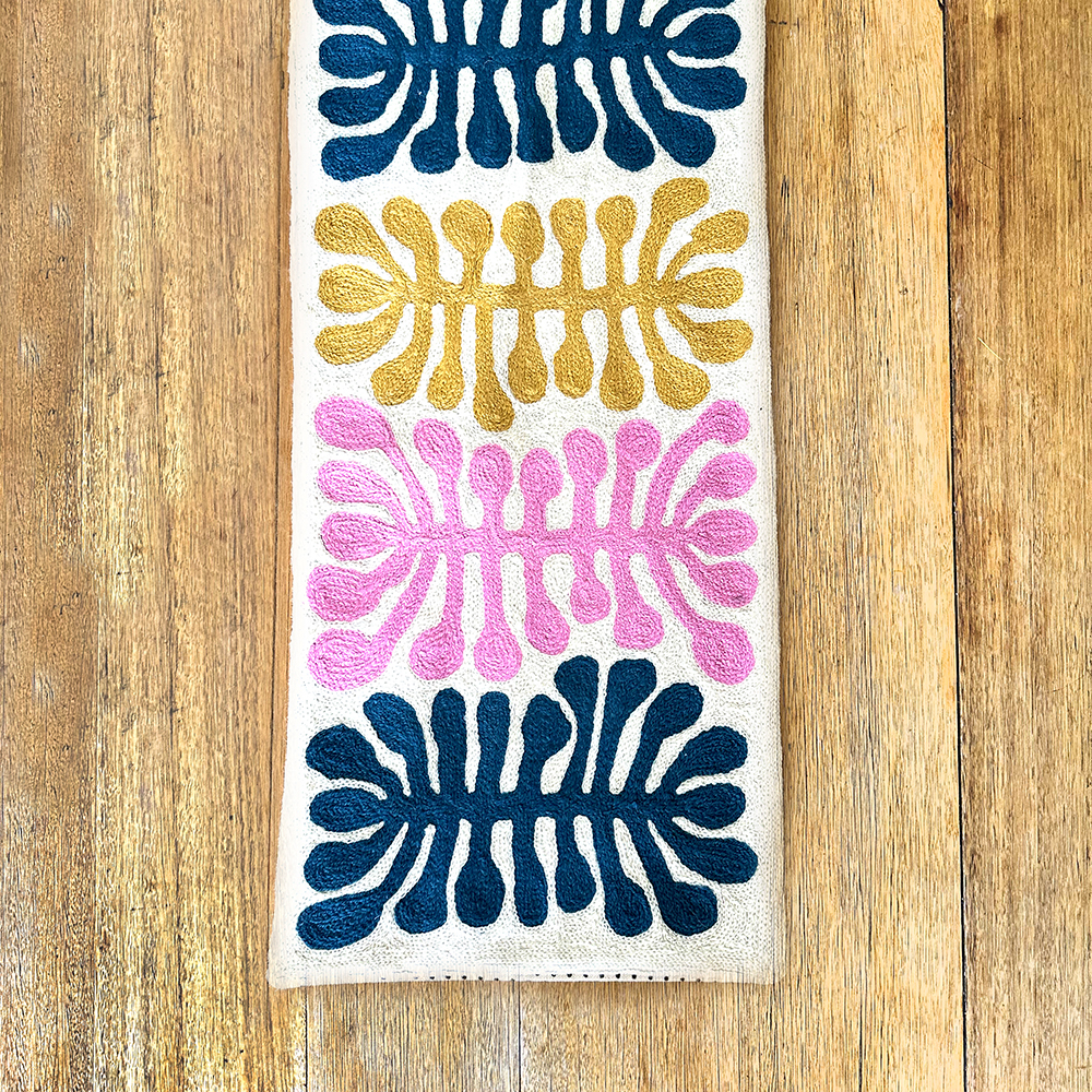 Table Runner - Wool Chainstitch - 1x4ft (30x120cm)-MNA320