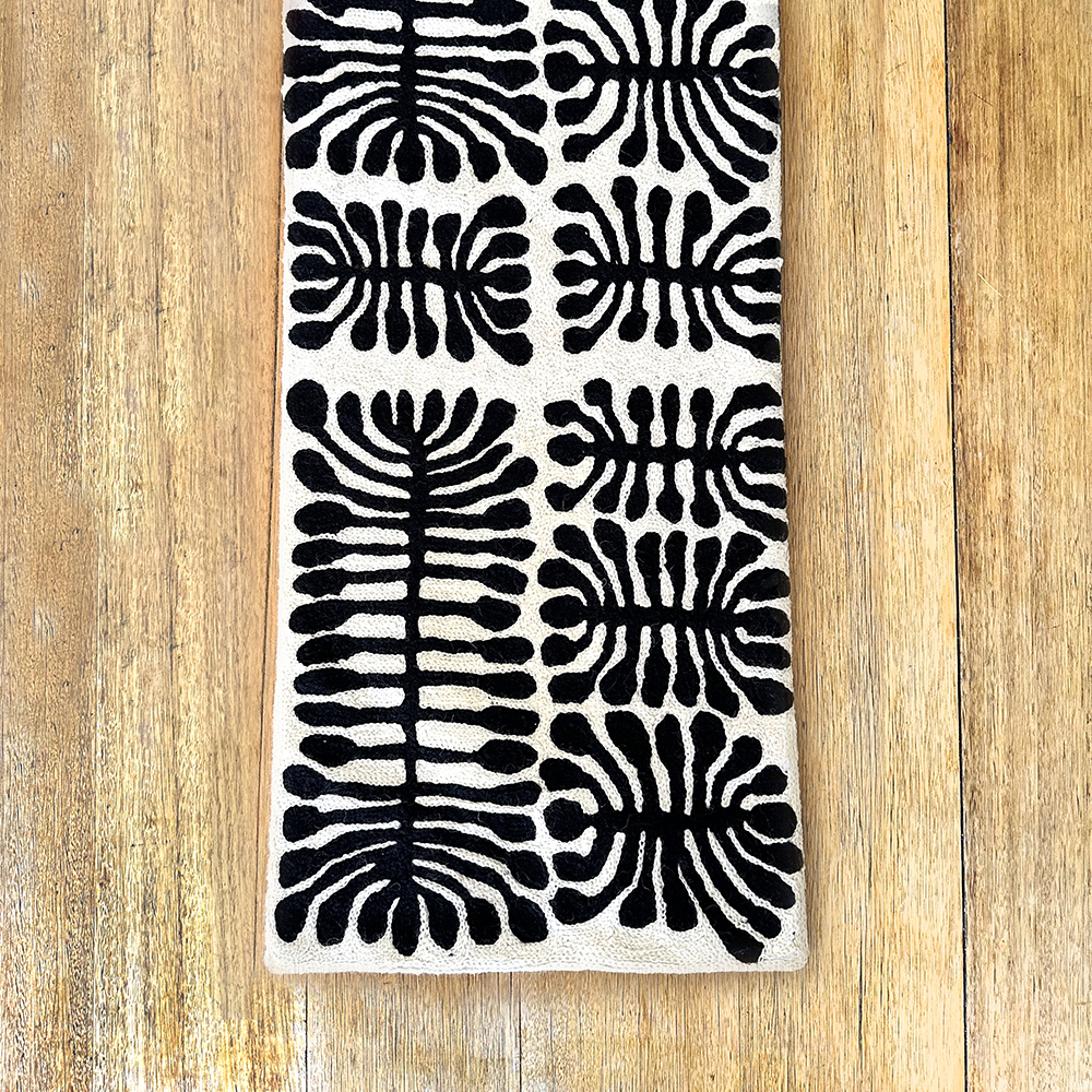 Table Runner - Wool Chainstitch - 1x4ft (30x120cm)-MNB339