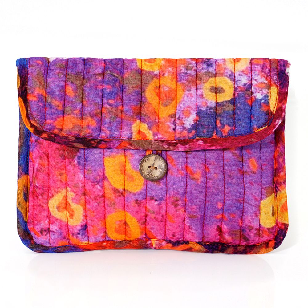 Quilted Buttoned Pouch 20.5X16CM-SJN699