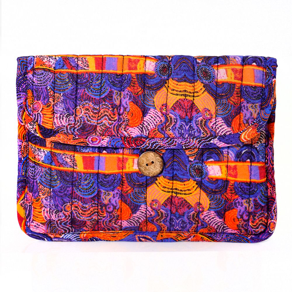 Quilted Buttoned Pouch 20.5X16CM-NDA802